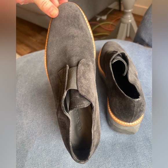 Vince Davy Oxfords | Slip-on Suede Platform | Size 8 - Picture 4 of 6